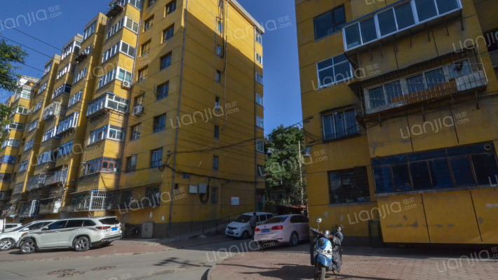 黄河沿小区外景图