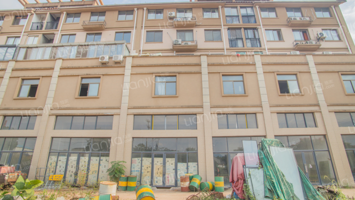 都市豪园外景图