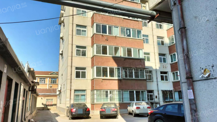 中国银行住宅楼外景图