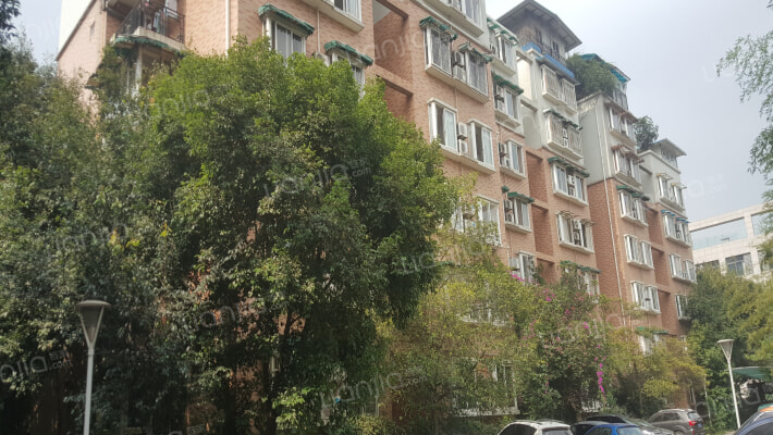 绿城花园外景图