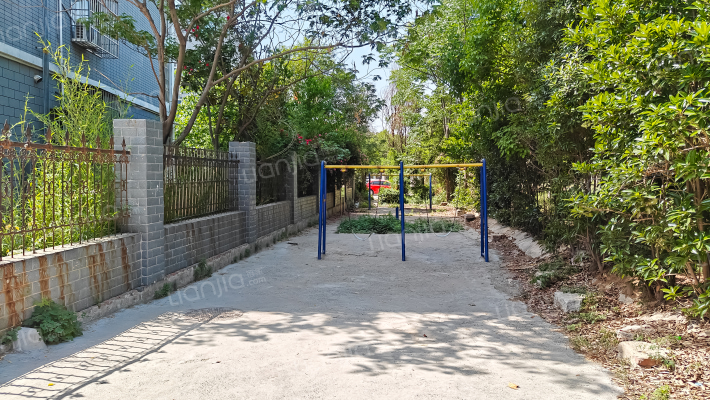 中安小区外景图