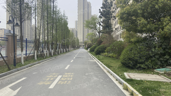 盛世华府小区外景图