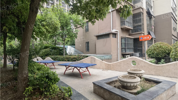 拱辰佳苑西区外景图