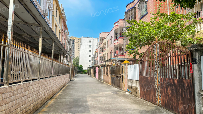 金海新村小区外景图