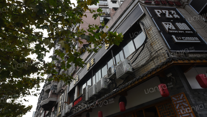 高岩路小区外景图