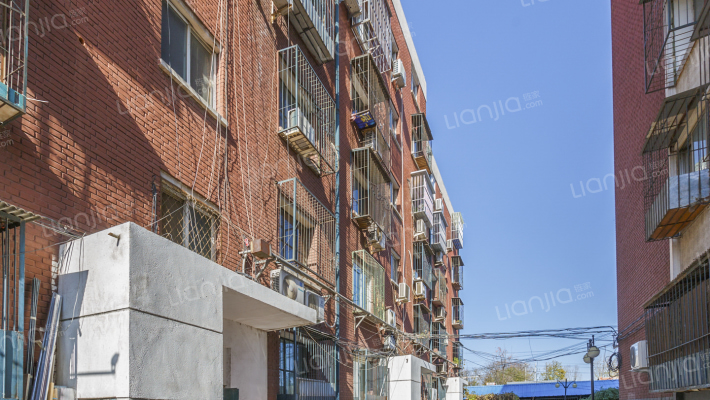 西顺城街甲27号院外景图