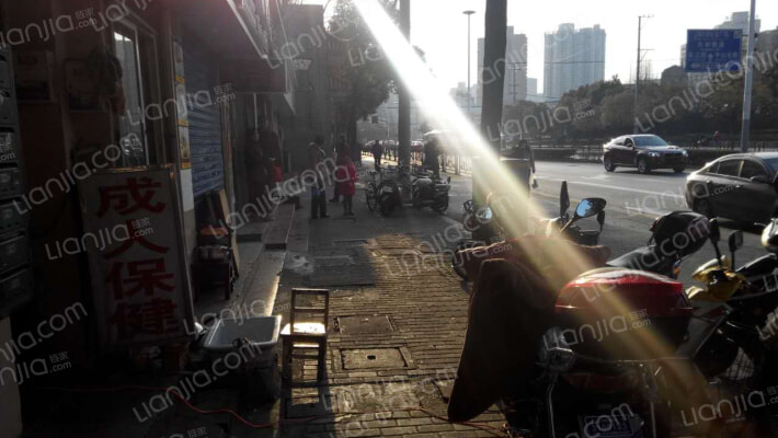 中兴路814号外景图