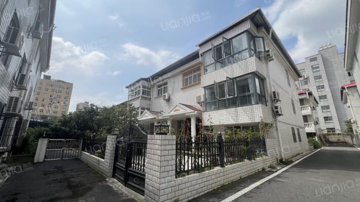 银监局小区外景图