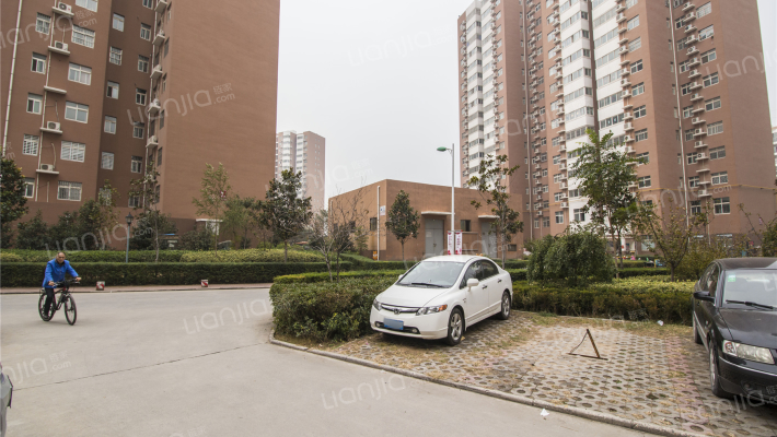 鸿基紫荆苑外景图