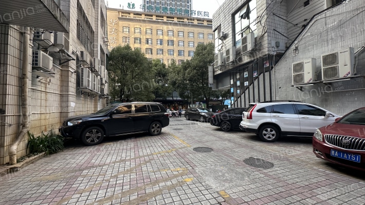 富水大厦外景图