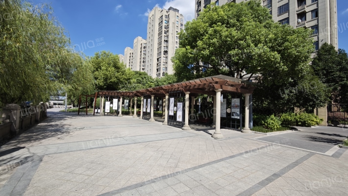 野风珑园外景图