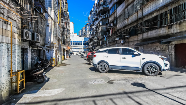 太阳公寓外景图