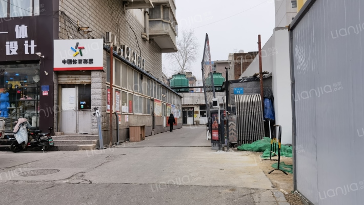 阳光商厦外景图