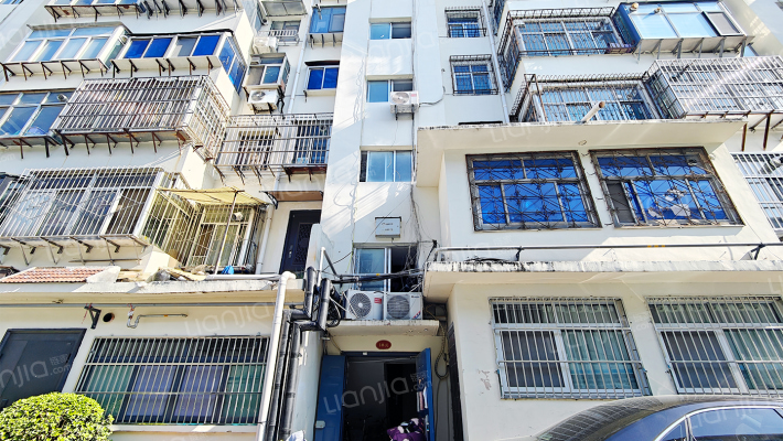 法院街2号外景图