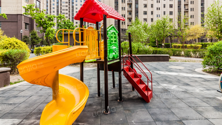 万晟爱琴海外景图