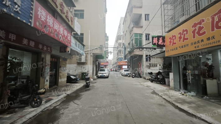 第二商业区外景图
