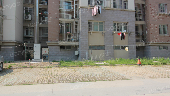 南方花园六期外景图