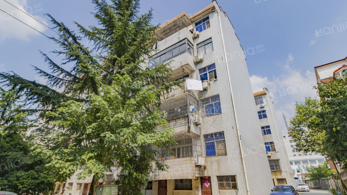 农行宿舍外景图