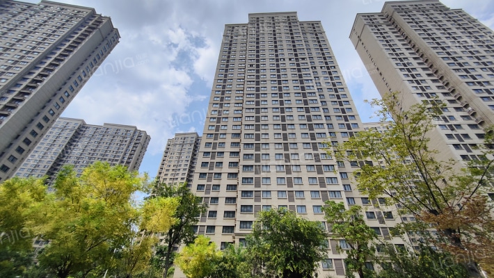 书香华府二期外景图