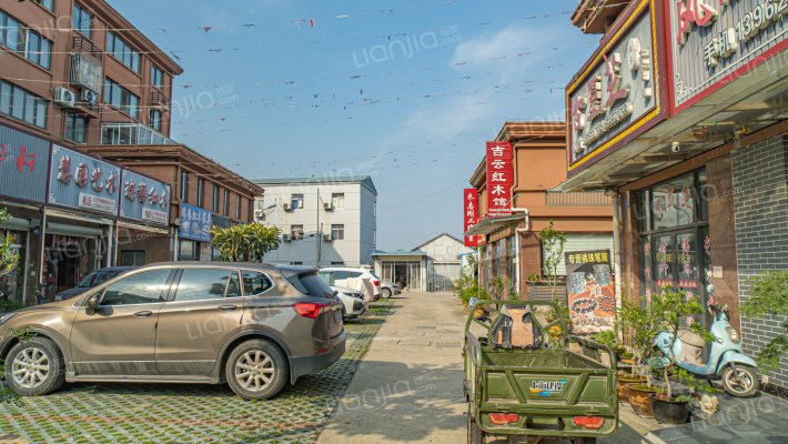 苏中红木大世界住宅区外景图