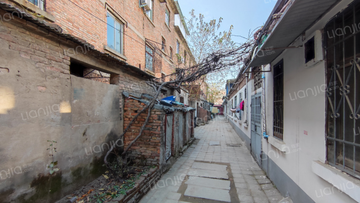 草制品厂家属院外景图