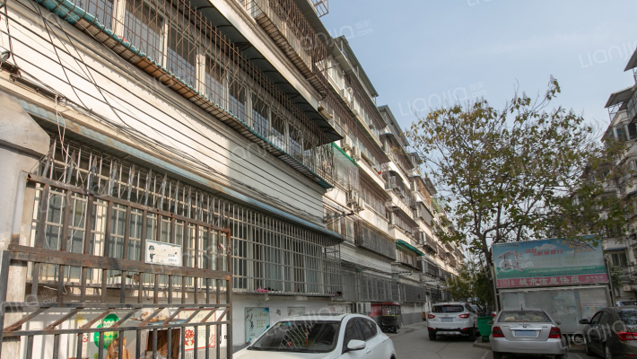 鼓楼区太阳能家属院外景图