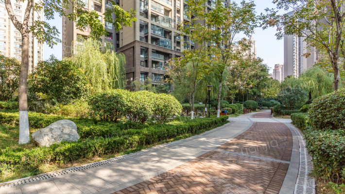 英地天骄华庭一期外景图