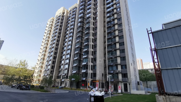 安锦云庭外景图