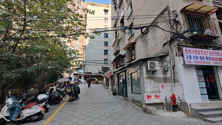 市西路272号外景图