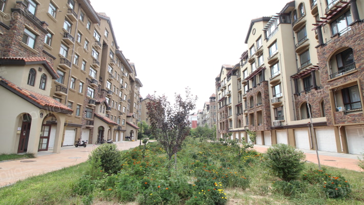 嘉汇花溪地外景图