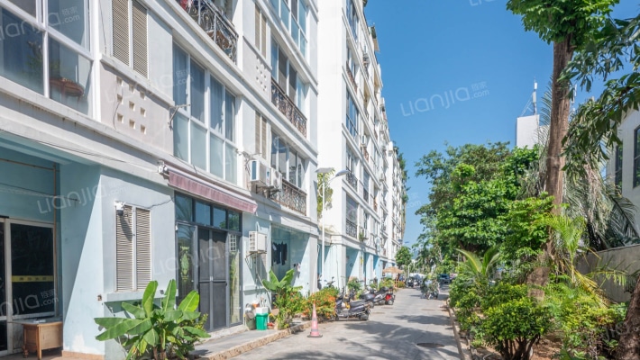 美丽春天外景图