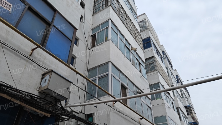 电影公司宿舍外景图