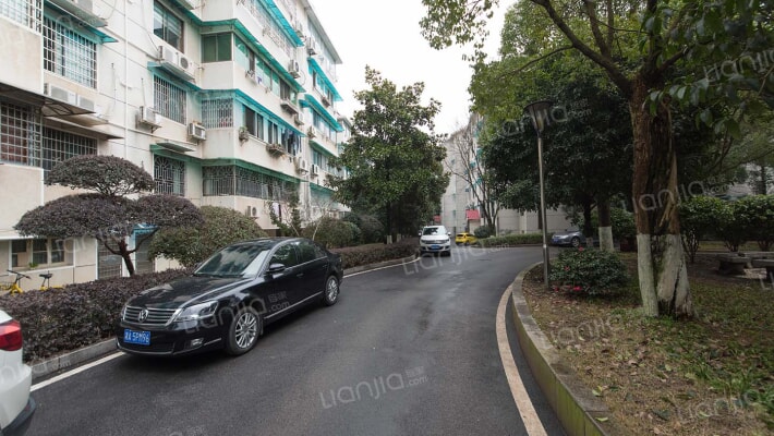 长塘山小区外景图