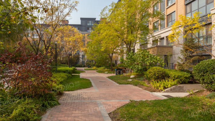 西山公馆外景图
