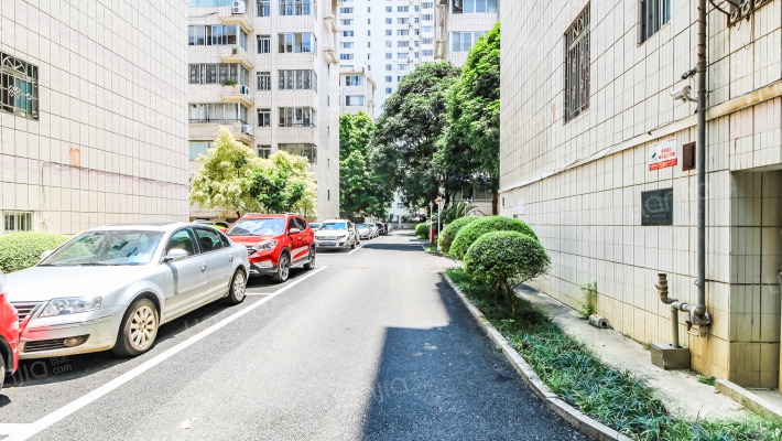 东方花园外景图