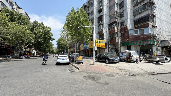 夹河前街印铁厂住宅楼外景图