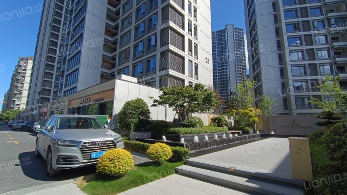 东厦滨江上品北区外景图