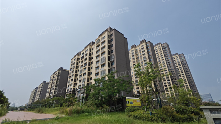 金山华府外景图