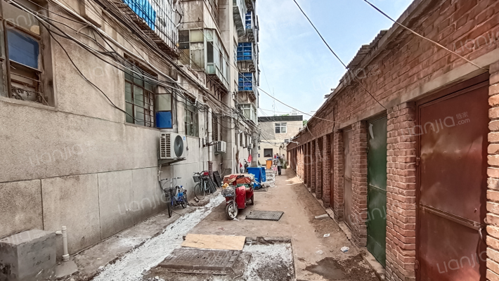 金属材料储运公司家属院外景图