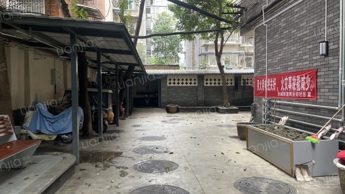 仁厚街10号外景图