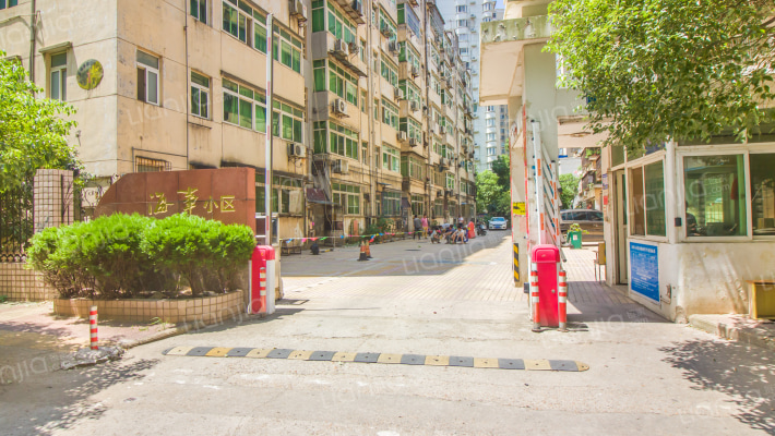 海事小区外景图