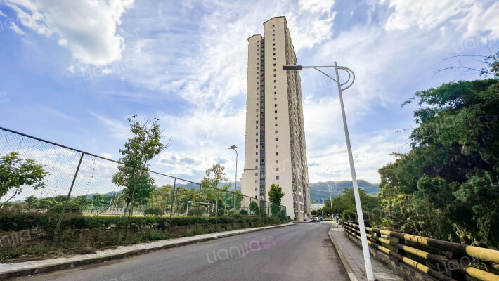 技工学校家属楼外景图