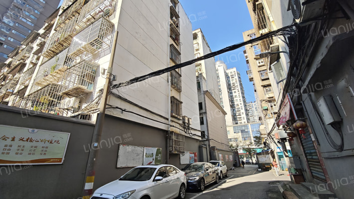 建设路地税局家属院外景图