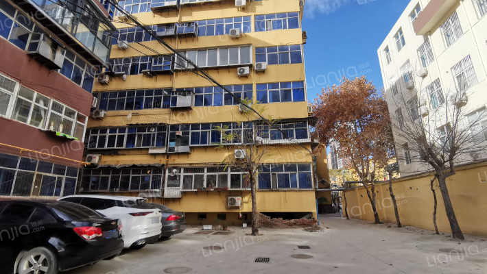 市阀门二厂宿舍外景图