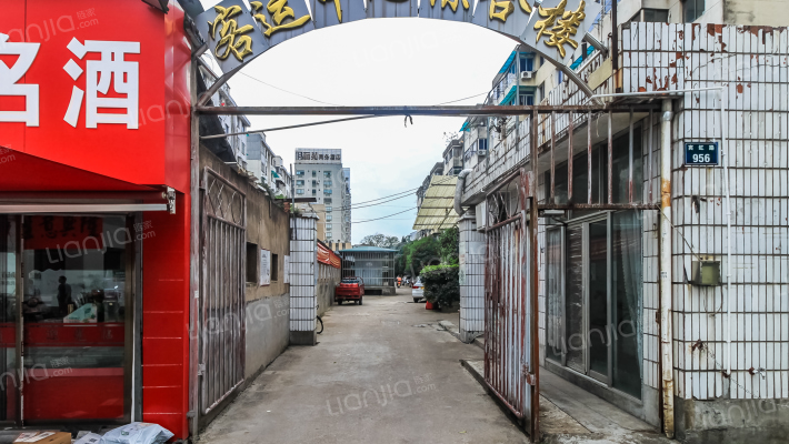 客运中心综合楼外景图