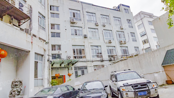 深港大厦附楼外景图