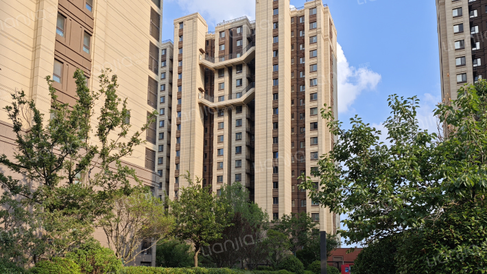 中海锦城外景图