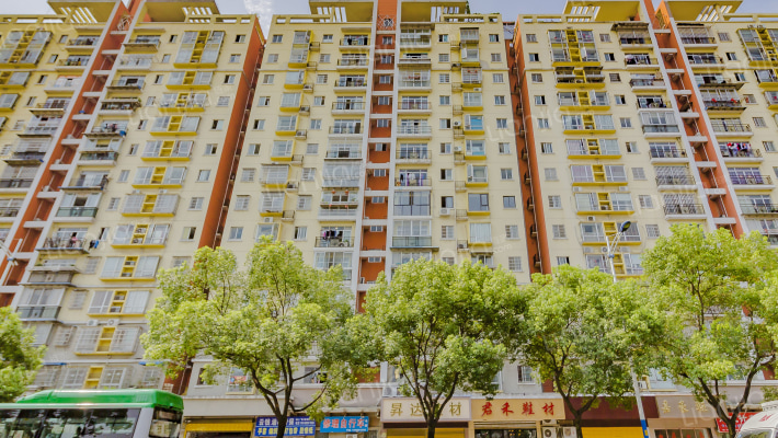 广景大厦东区外景图