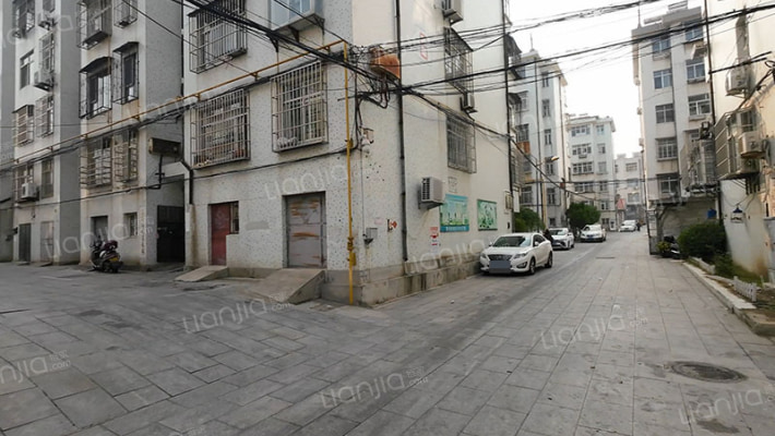 东关东街外景图