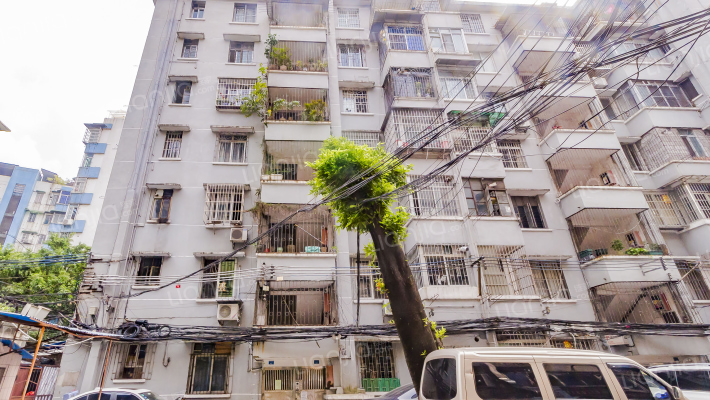 电业大院外景图